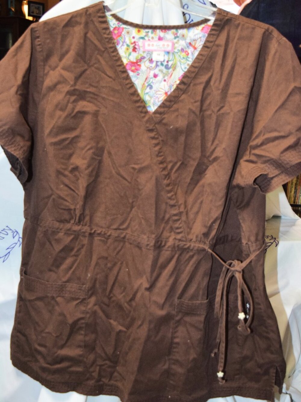 Koi scrub top Brown 3xl